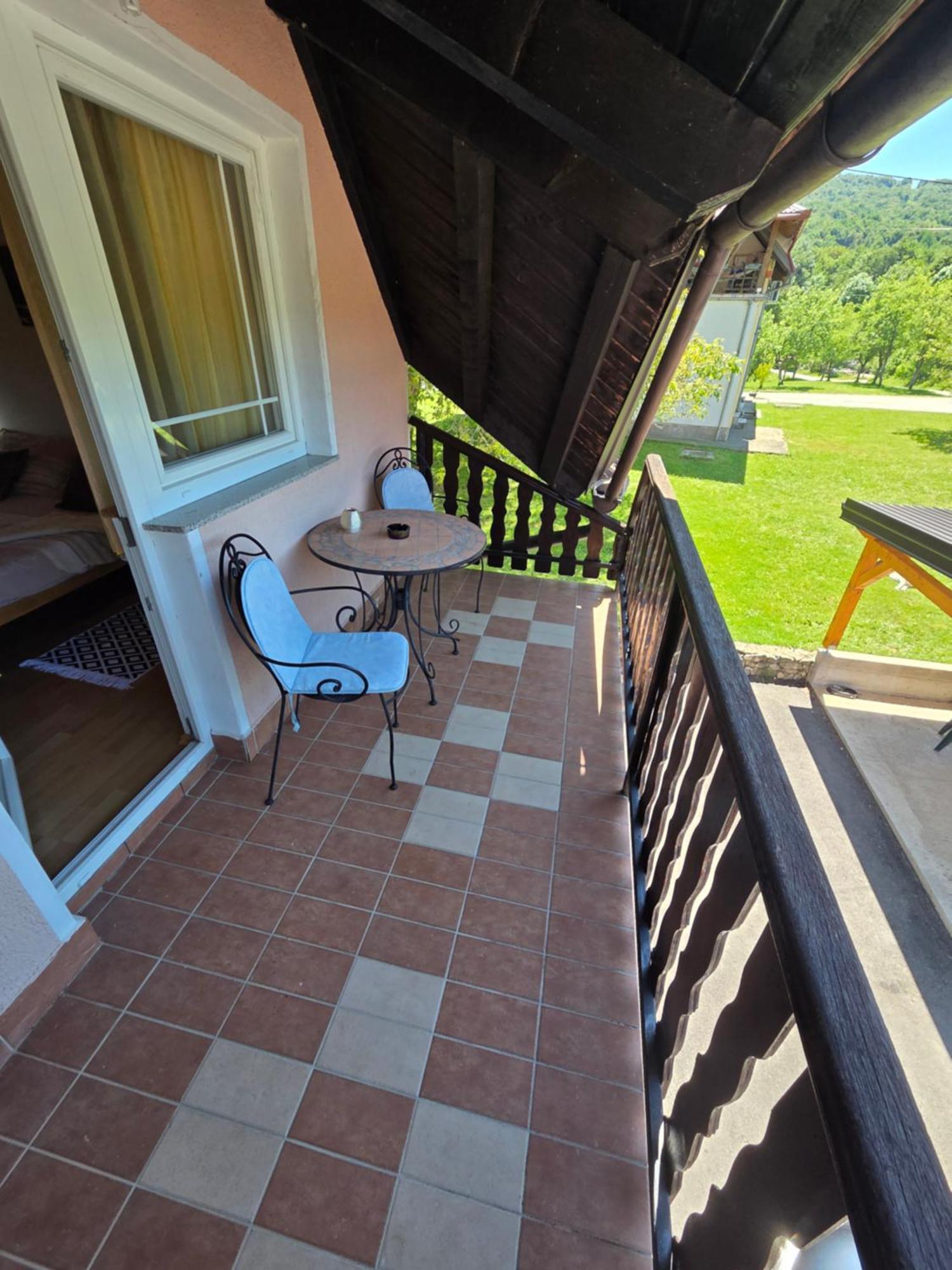 Apartman & Sobe Orhideja Smoljanac Zewnętrze zdjęcie