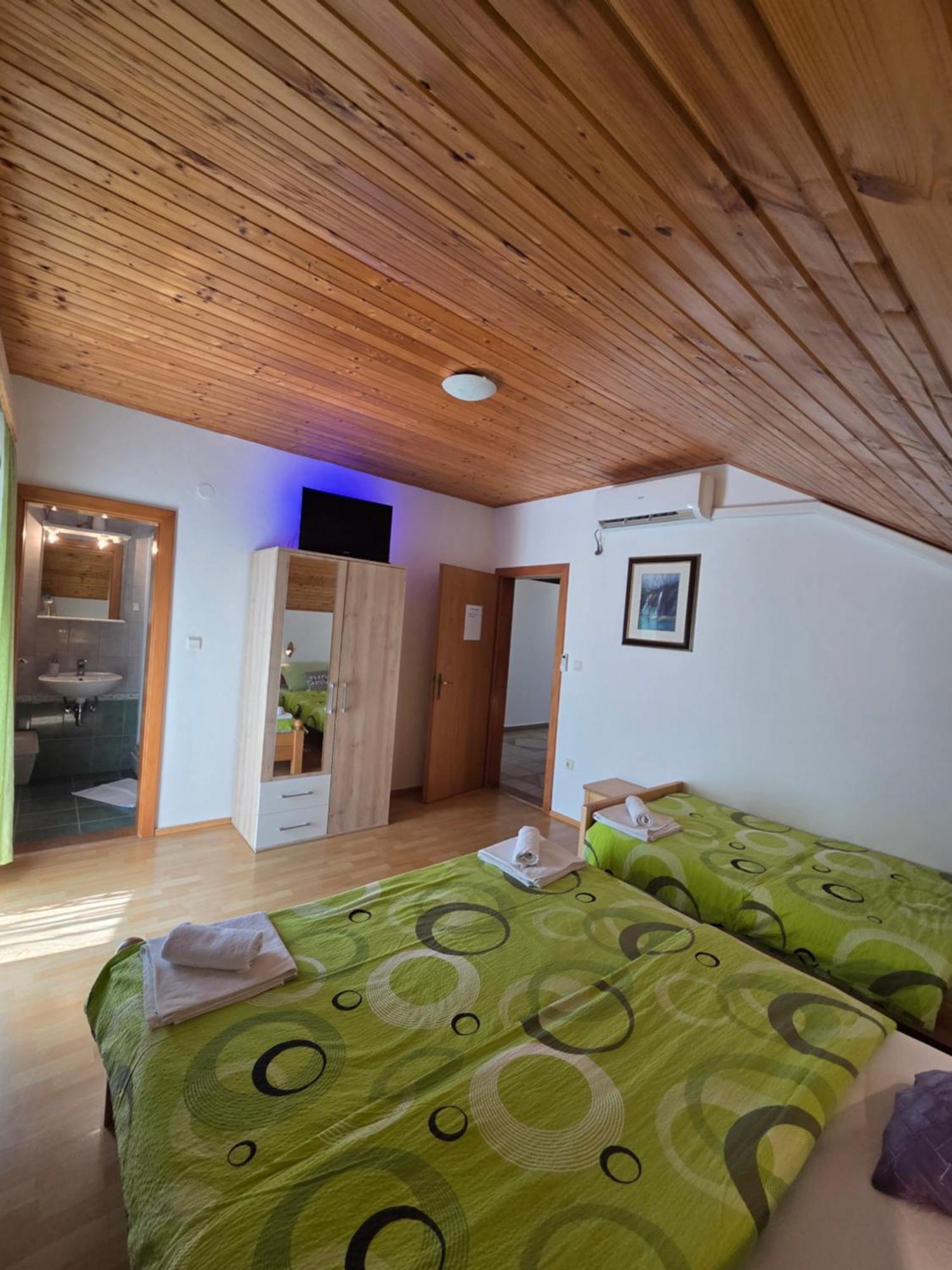 Apartman & Sobe Orhideja Smoljanac Zewnętrze zdjęcie