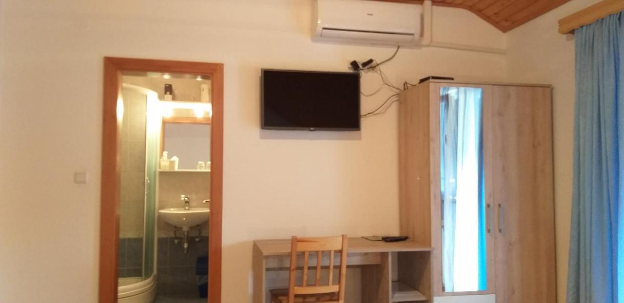 Apartman & Sobe Orhideja Smoljanac Zewnętrze zdjęcie